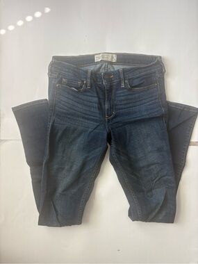 Abercrombie & Fitch Dark Blue Skinny Jeans